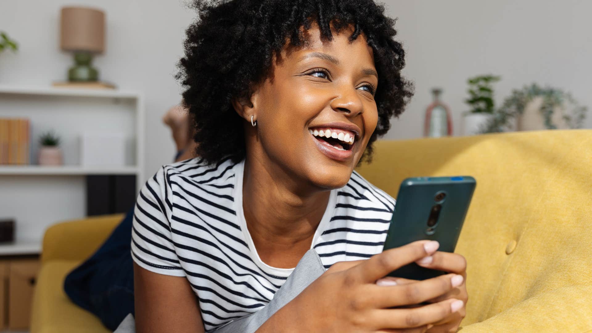 smiling woman romanticizing her life