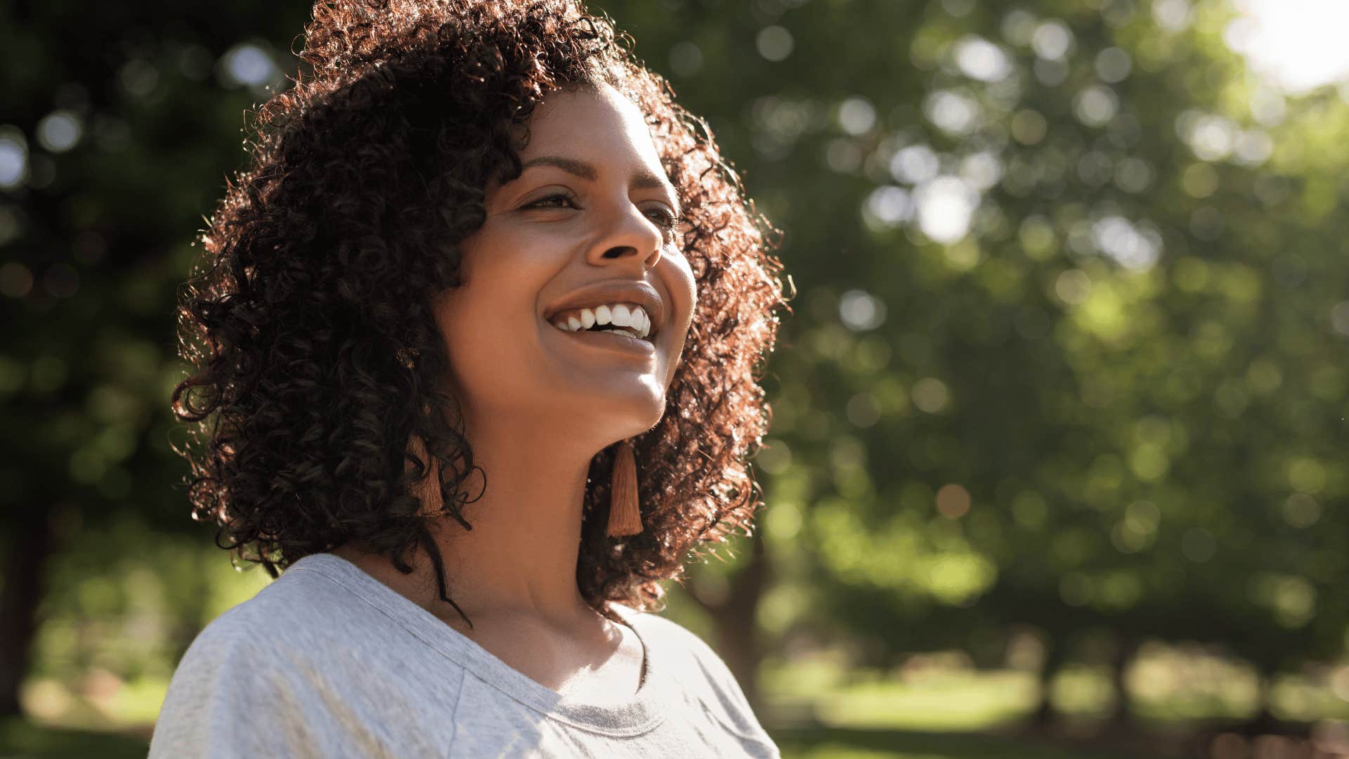 woman who's getting outside so she won't get back in bed
