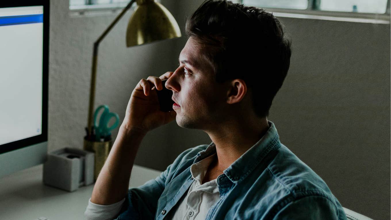 Millennial falls for social experience.