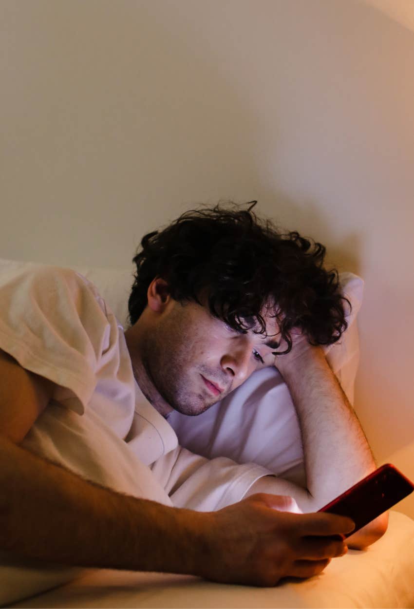 Girlfriend broke up with son via text after a visit went downhill
