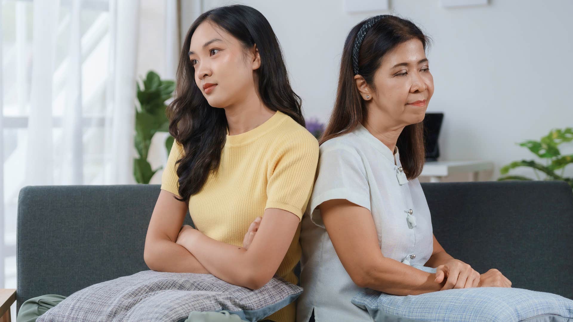 mother using her older daughter as a scapegoat