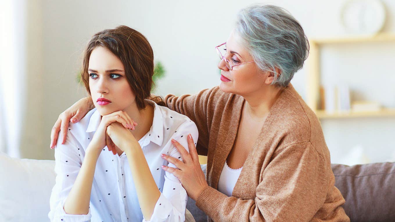 Things Adult Children Secretly Resent About Their Parents But Rarely Say Out Loud woman secretly resenting mother comforting her