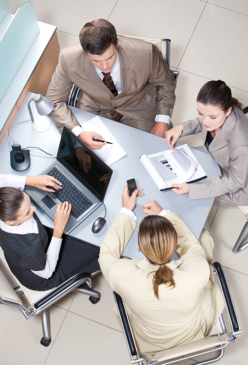 Co-workers that avoid accountability ruin their reputations
