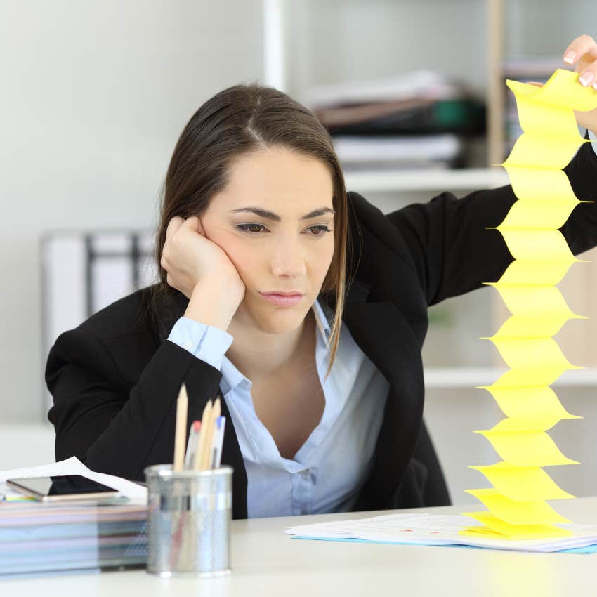 gen-z woman bad at job