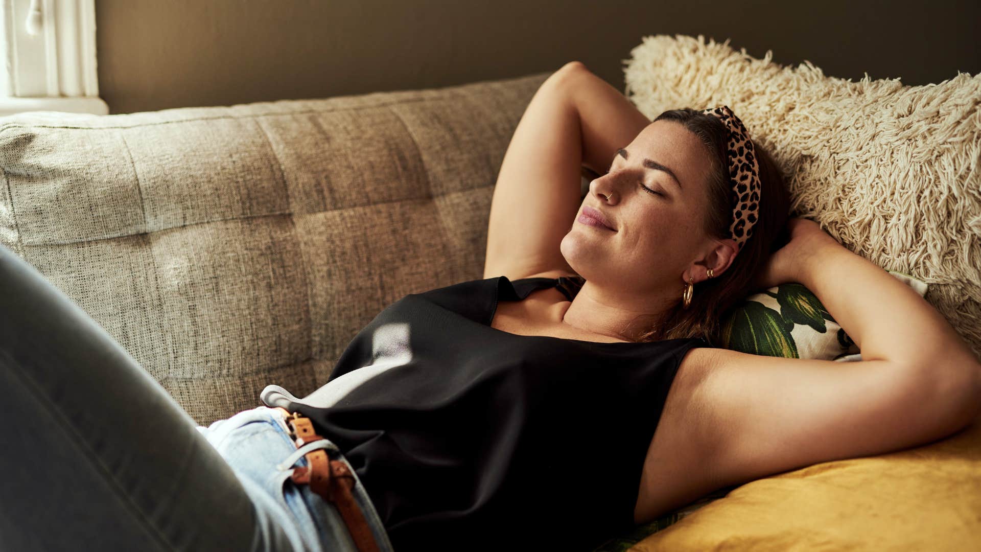 woman practicing gratitude and sleeping better