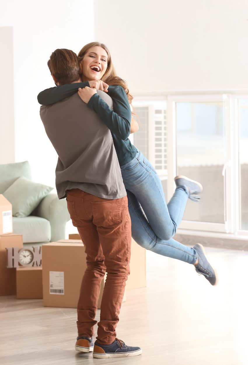 woman questions why everyone insists boyfriend moving in pay rent