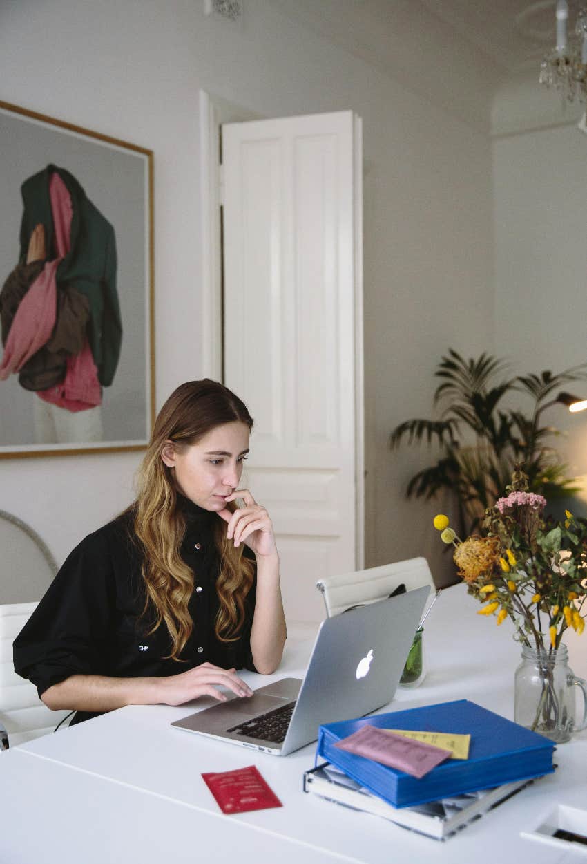 woman who feels pressure to change her voice at work