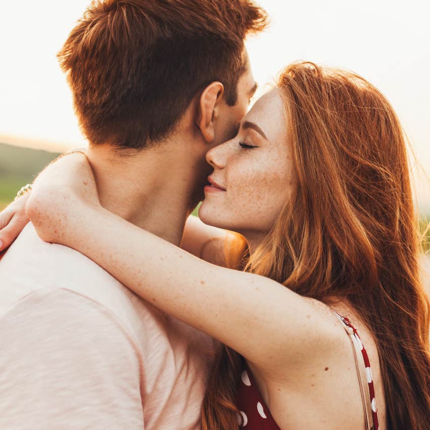 woman with clavicle men secretly obsess over