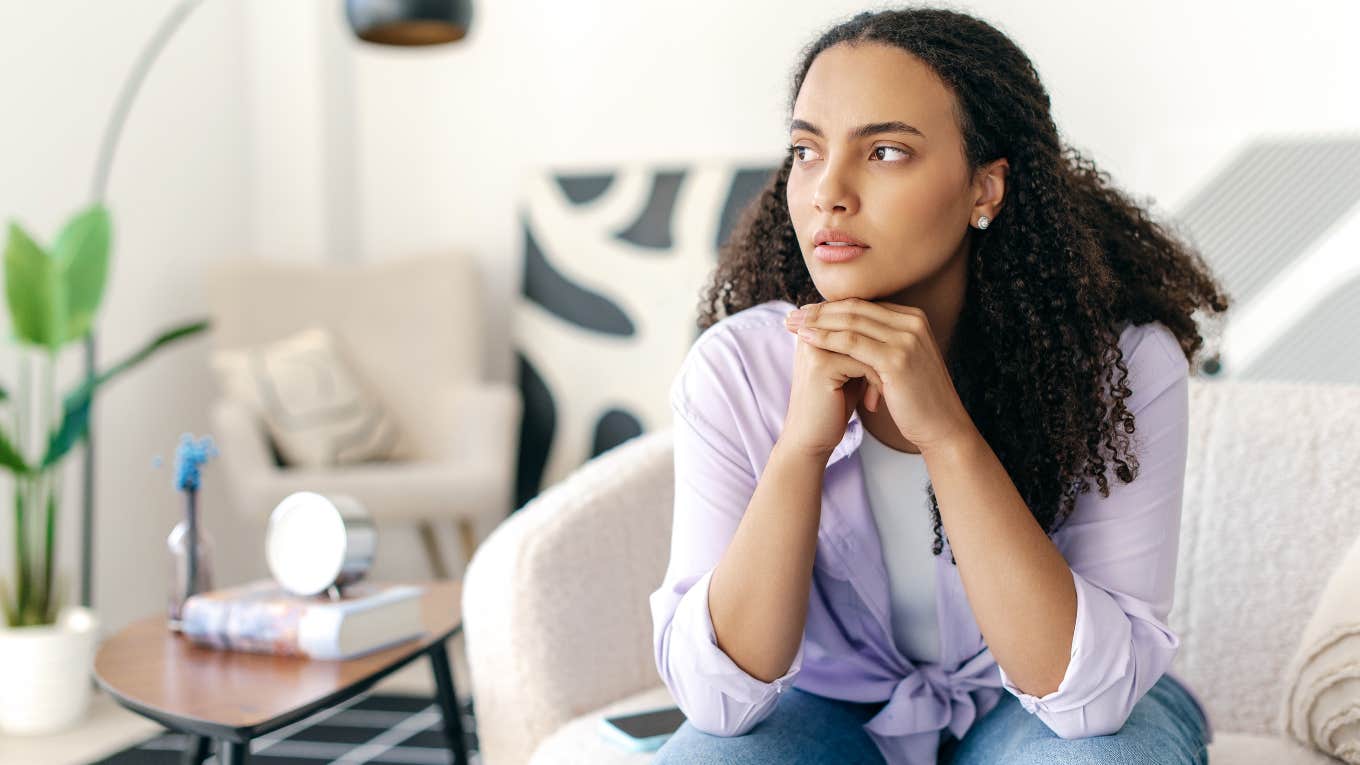 Bride Asks If It's Offensive To Ask For Cash Instead Of Wedding Gifts bride questioning if it's offensive to ask for cash instead of wedding gifts