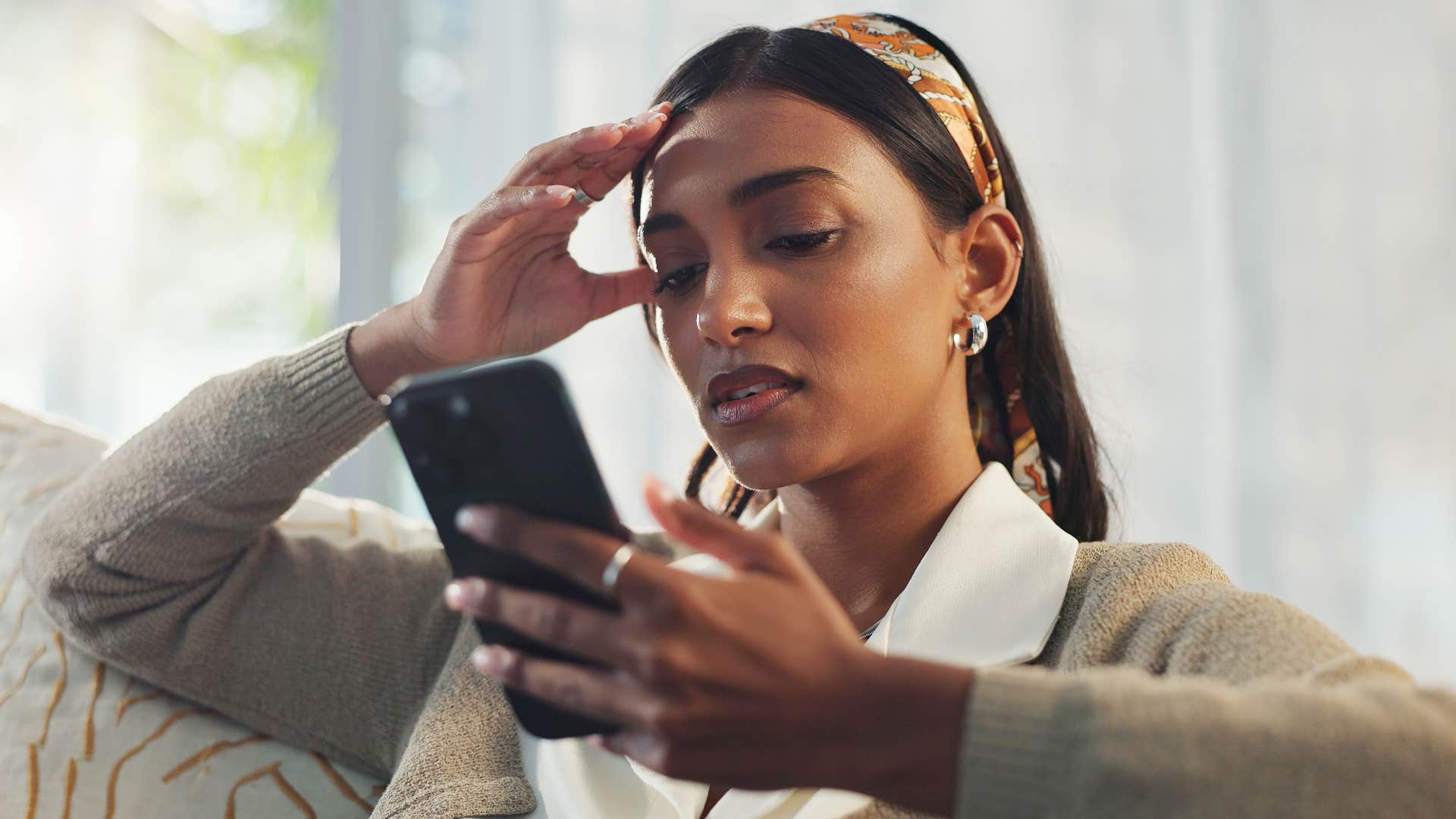 a woman thinks of ending all of her social media accounts