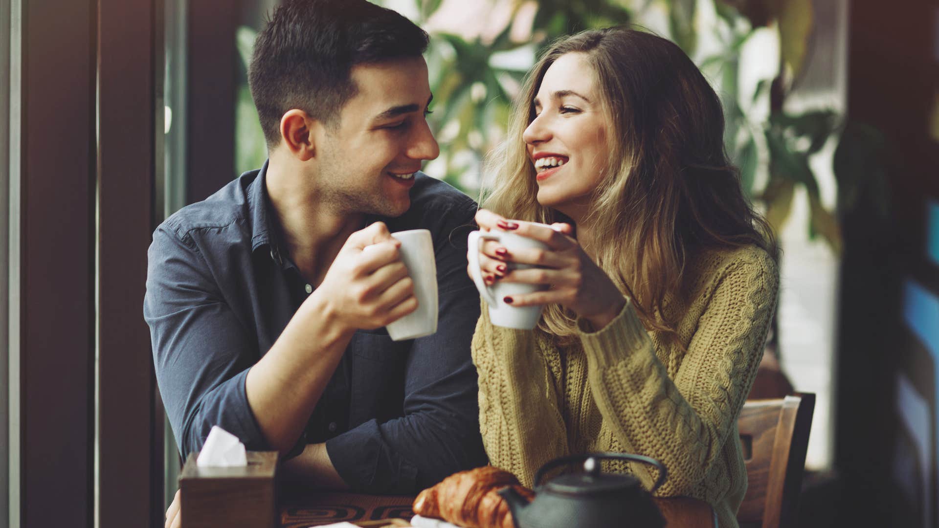 someone who loves you in a way they’ve never loved anyone before always prioritizes you