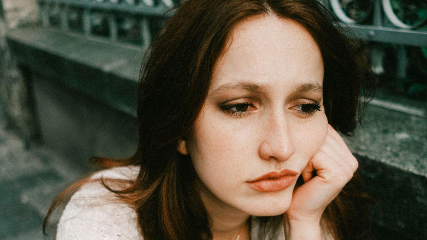 Common Behaviors That Make Your Partner Feel Unloved, According To Clinical Psychologist Partner who feels unloved.