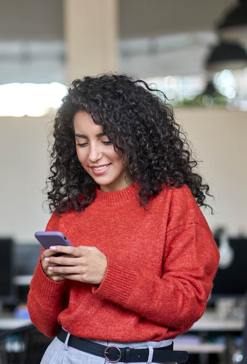 your phone tracks you using they way you type