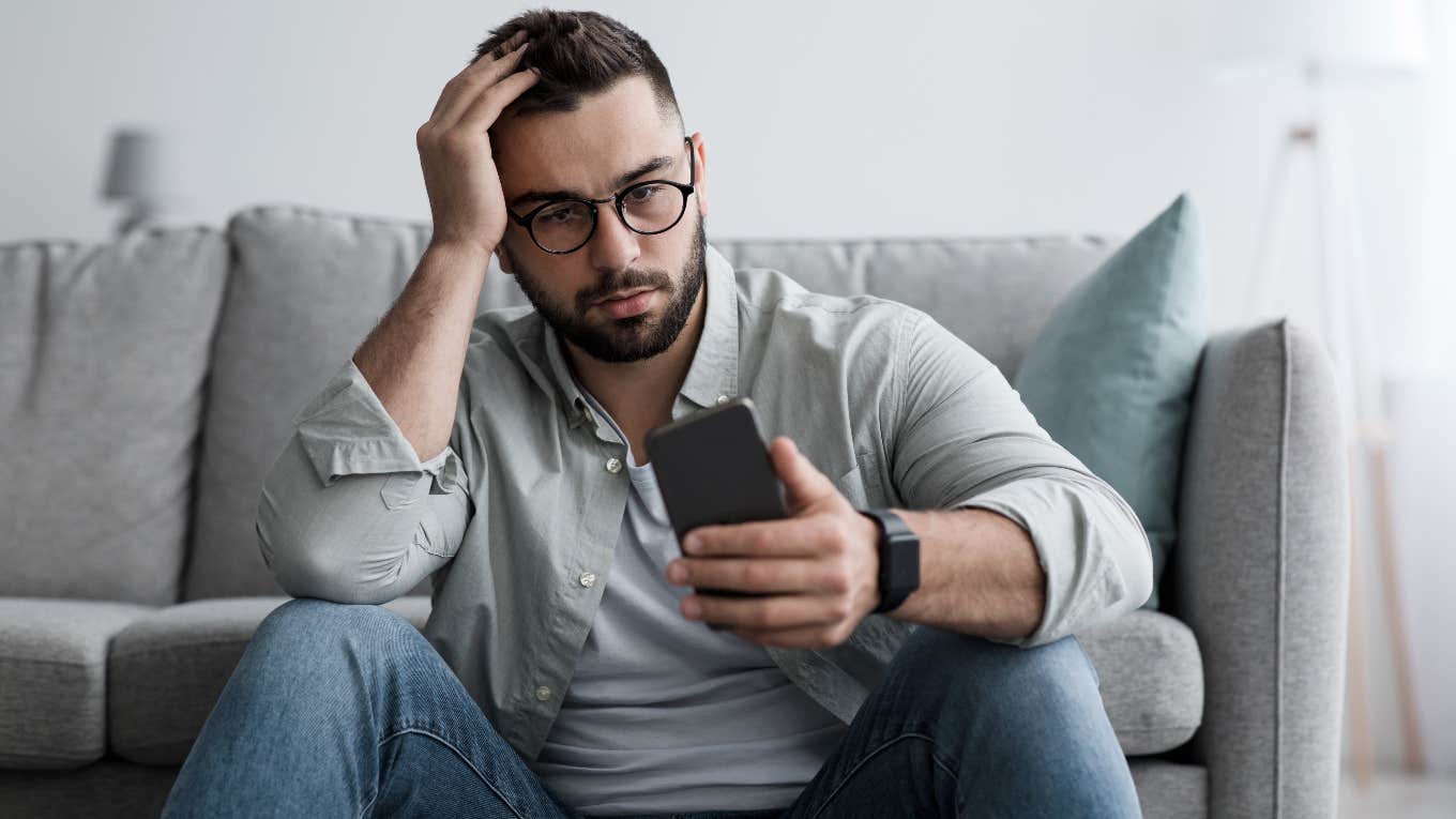 Crazy Ways Your Phone Tracks You man shocked by crazy ways your phone tracks you