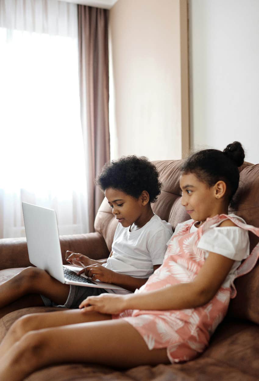 boy and girl who are friends sitting together