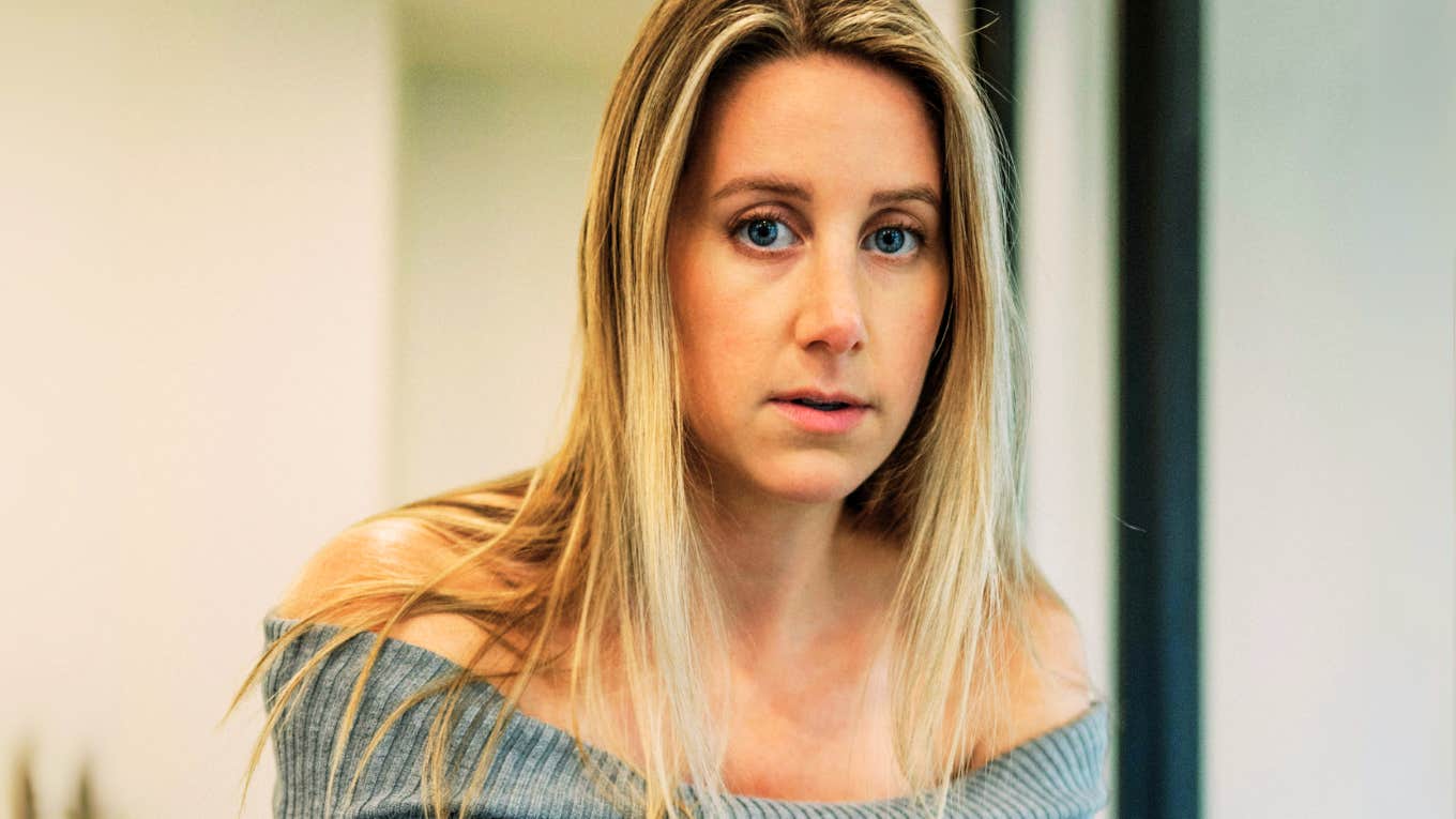 The Most Desperate Reasons People Stay In Unhealthy Relationships, According To Psychology Desperate woman staying in unhealthy relationship.