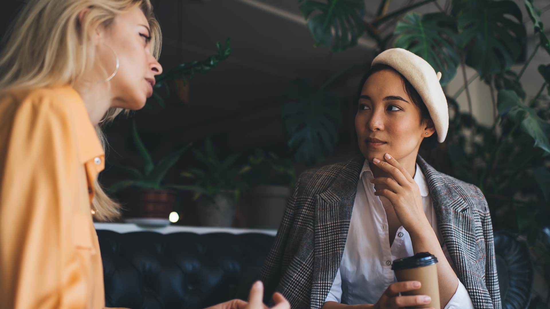 a woman attempts to persuade her friend to leave her toxic relationship
