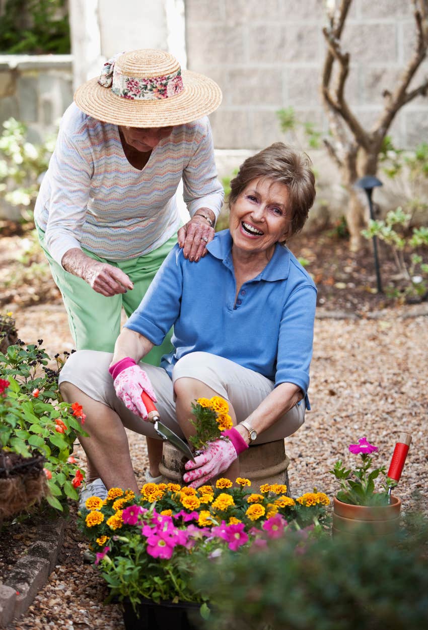 elderly women gardening to stay mentally sharp