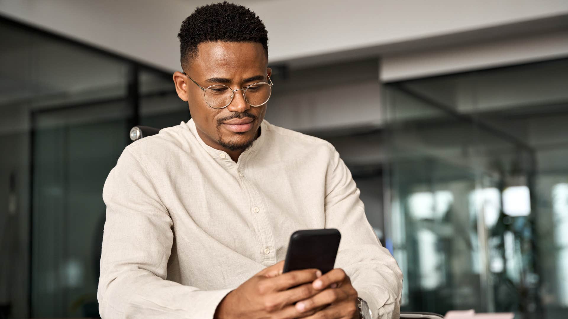 Intelligent person isn’t bothered by unanswered message