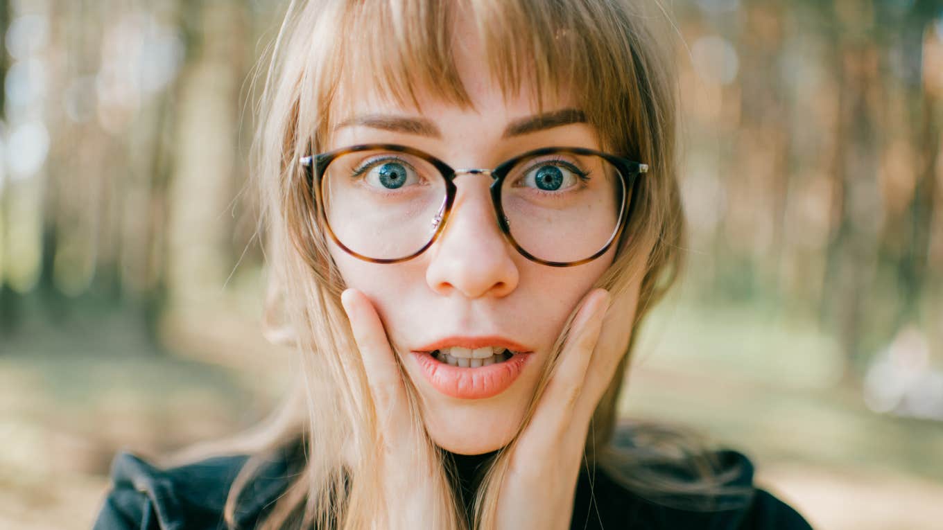 if you've started outgrowing everyone around you you'll recognize these signs if you've started outgrowing everyone around you you'll recognize these signs