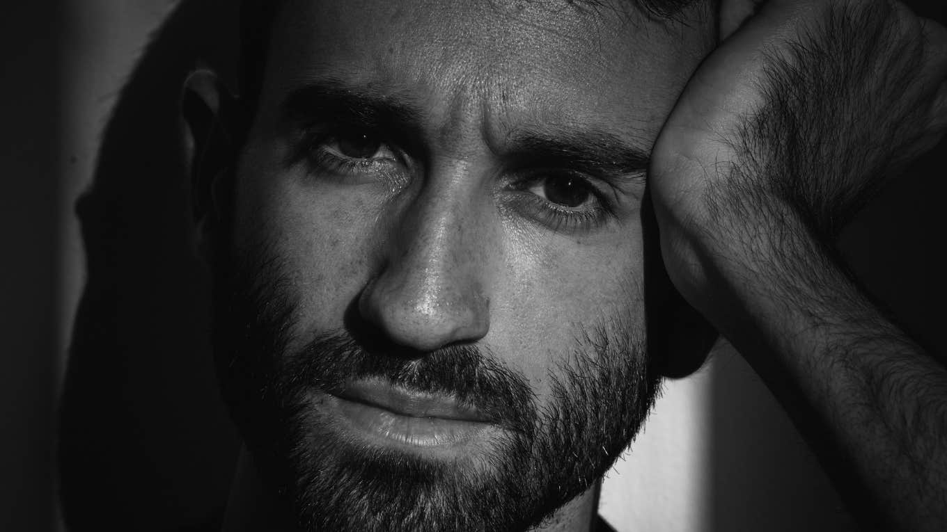 16 Habits That Make A Real Man Stand Out In A World Full Of Immature Boys, According To Dating Expert Real man stands out.