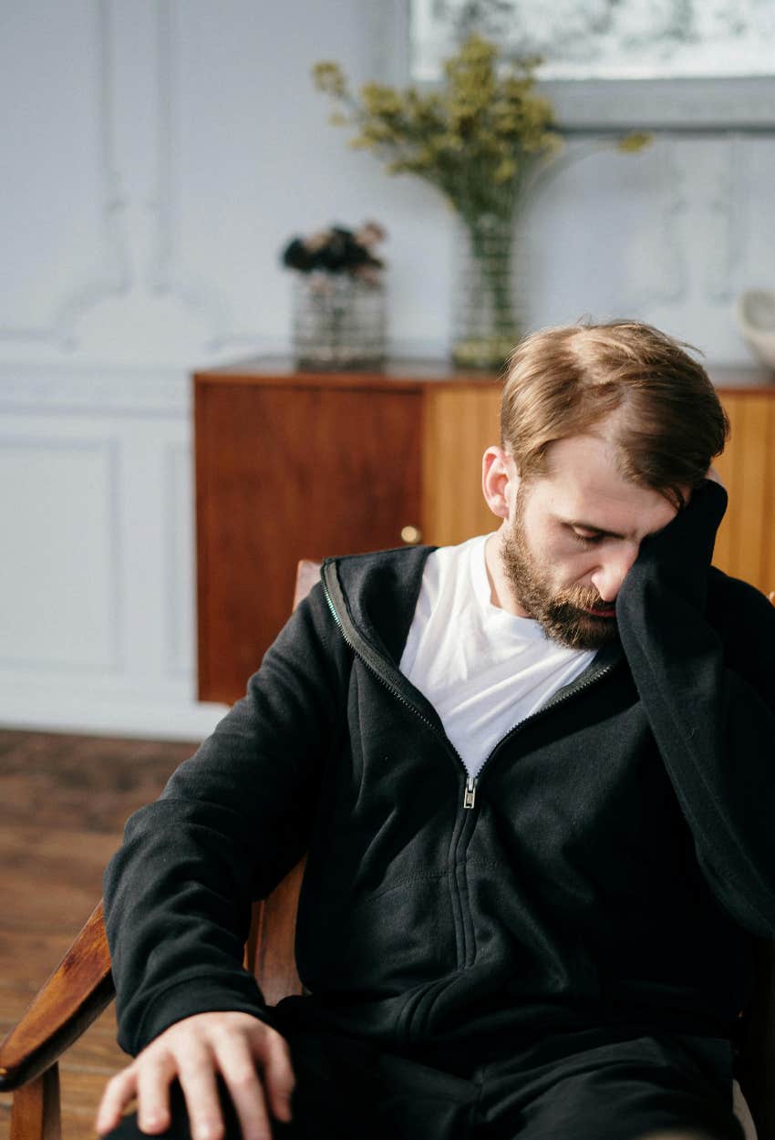 Man who had a mom experience childhood trauma and he now has emotional problems