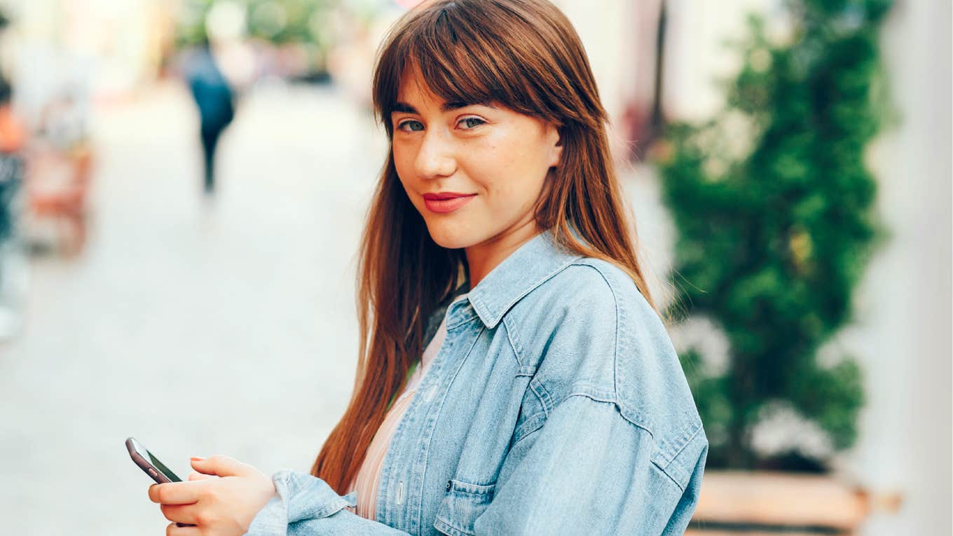 The One Mental Trick That Helps You Make Smarter Life Choices, According To Psychology Woman who makes smarter decisions in life.