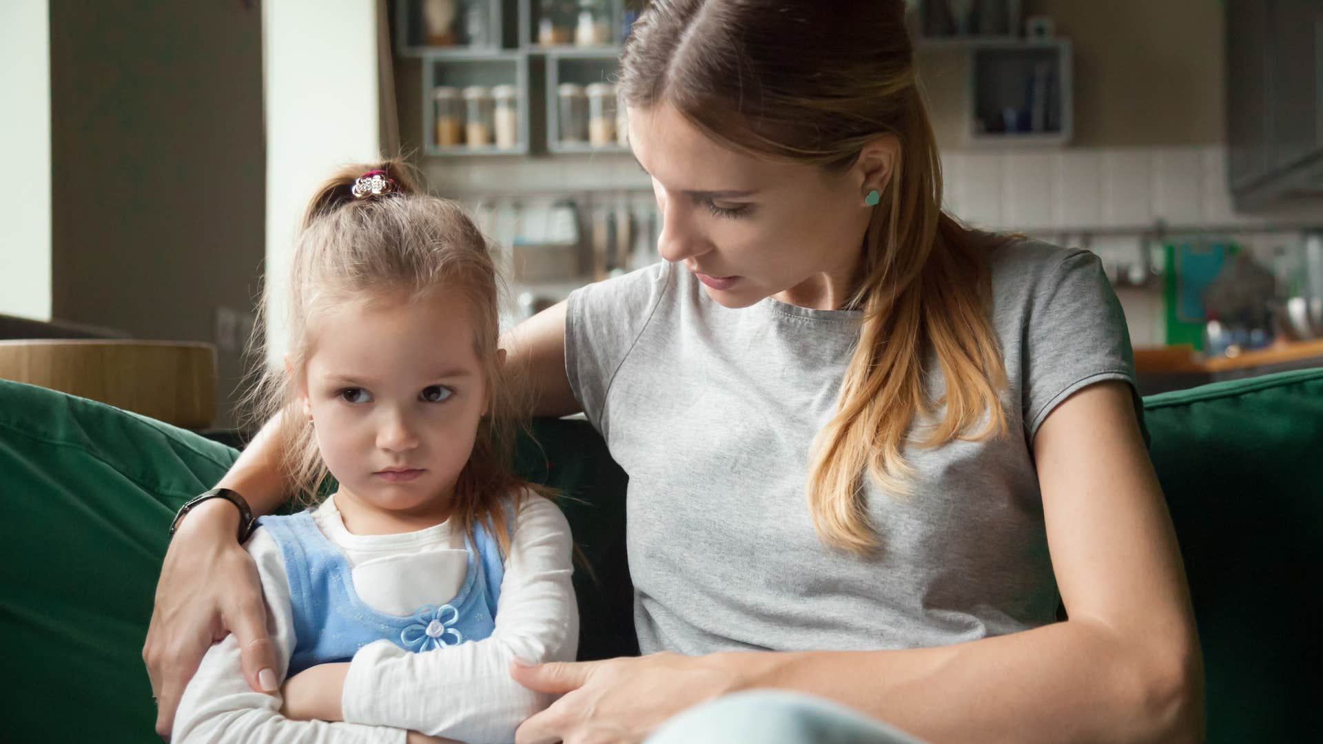 Woman not teaching basic manners to her daughter
