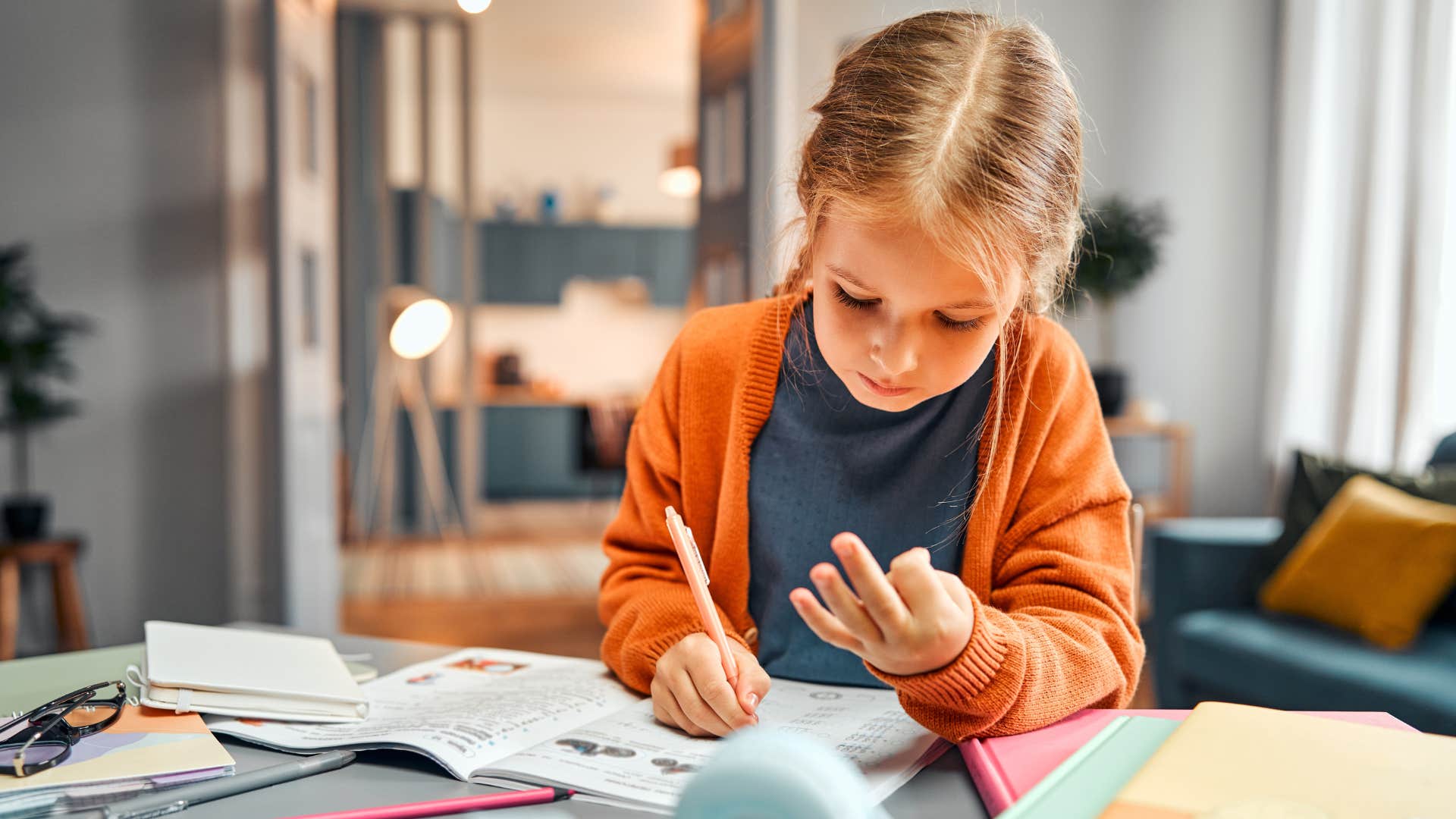 a little figures out how to do math on her own