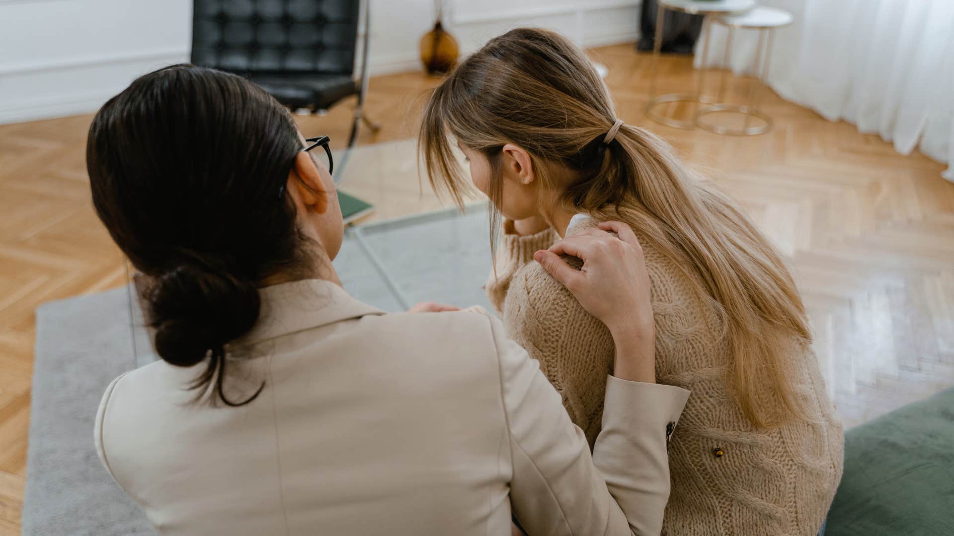 people who are natural-born leaders usually share these traits emotional intelligence