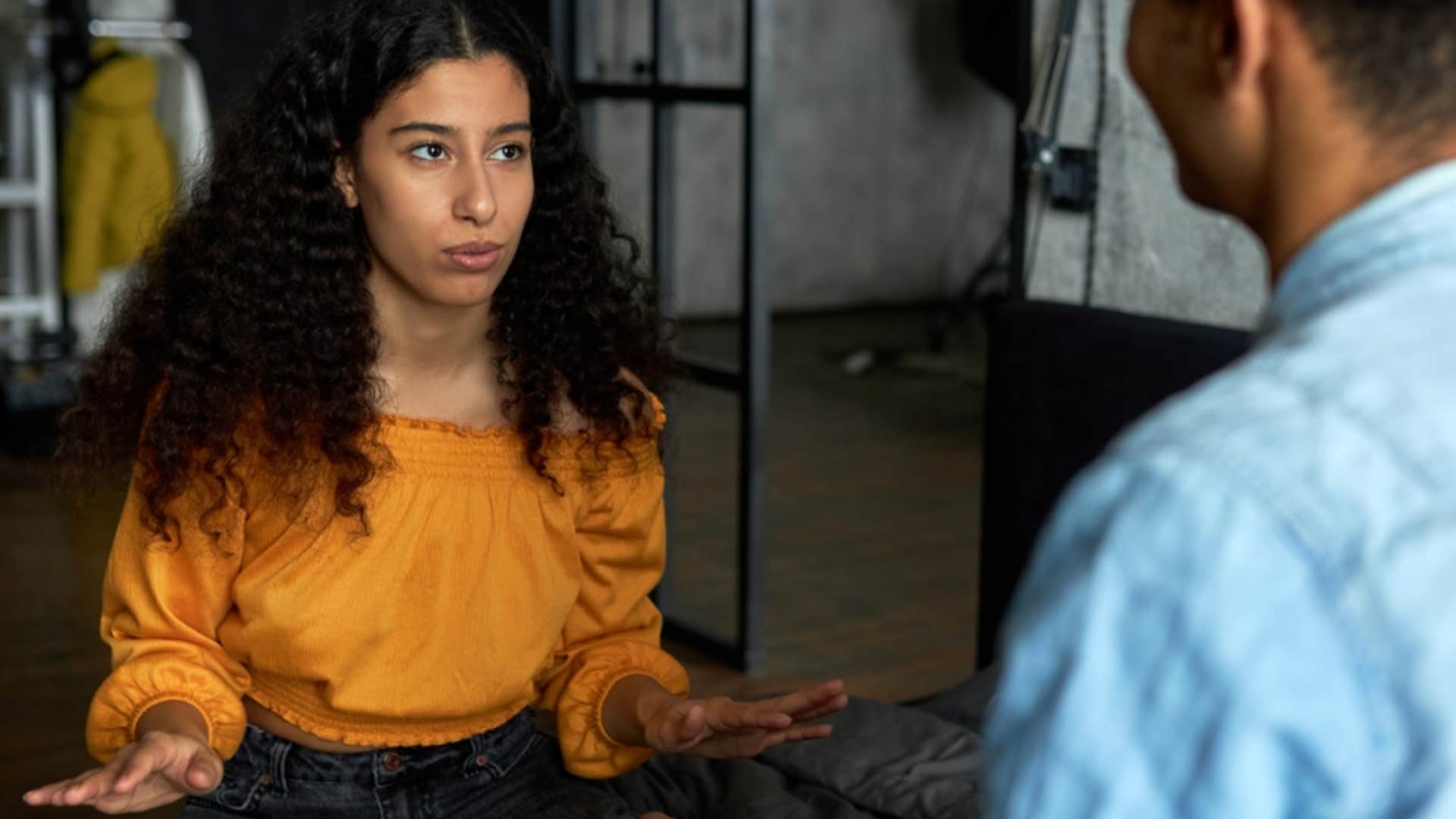 woman pleading with friend to act accordingly after they disrespected her 