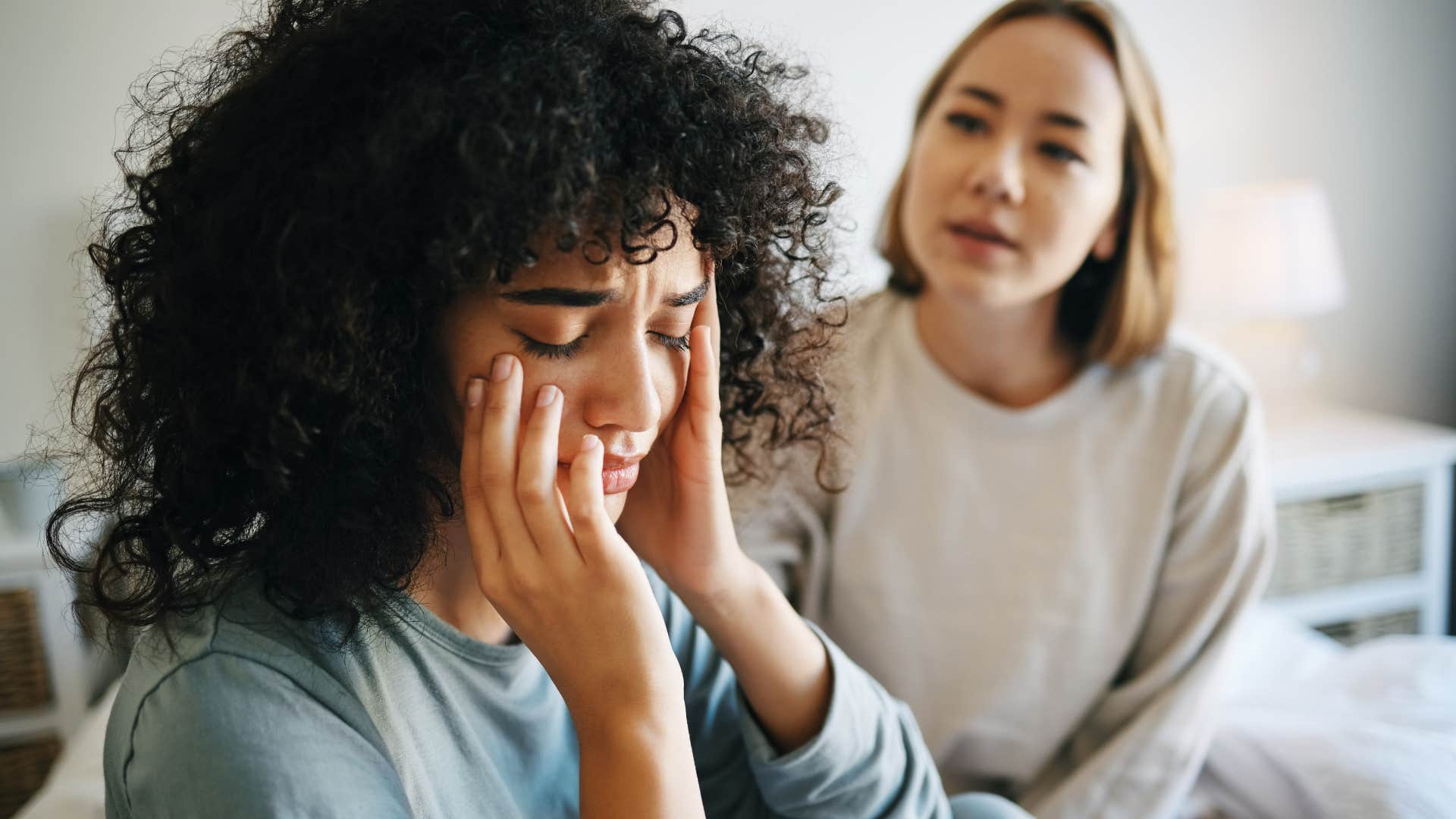 woman telling her friend she has high standards
