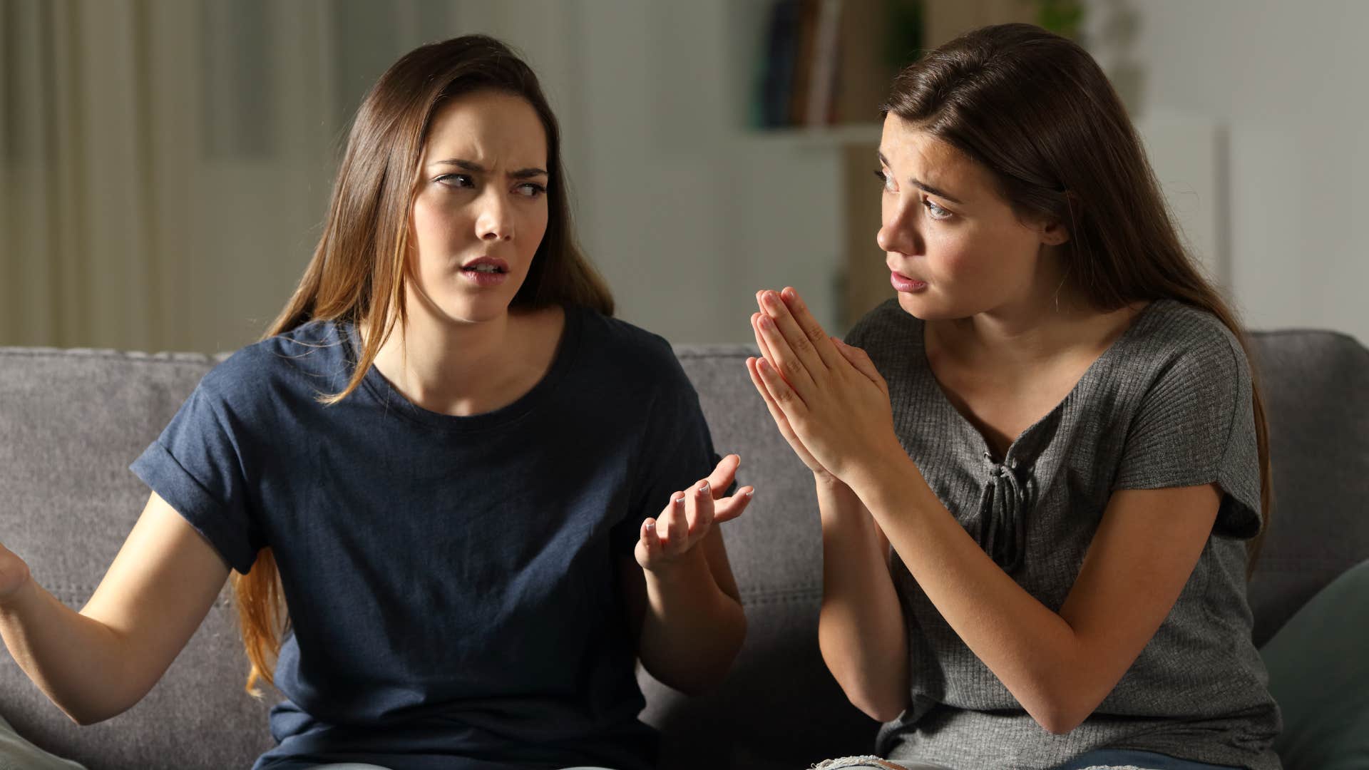 young woman telling her friend she doesnt want to cause trouble in friendship
