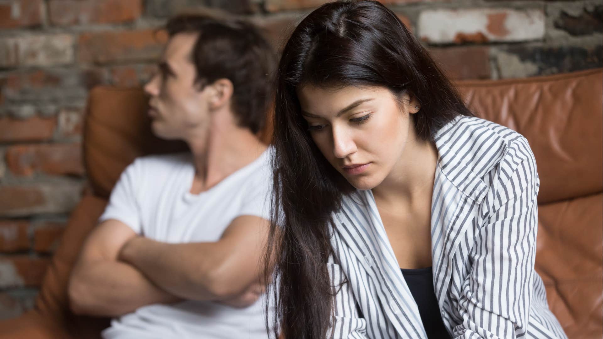 man who doesn't love woman not knowing much about her