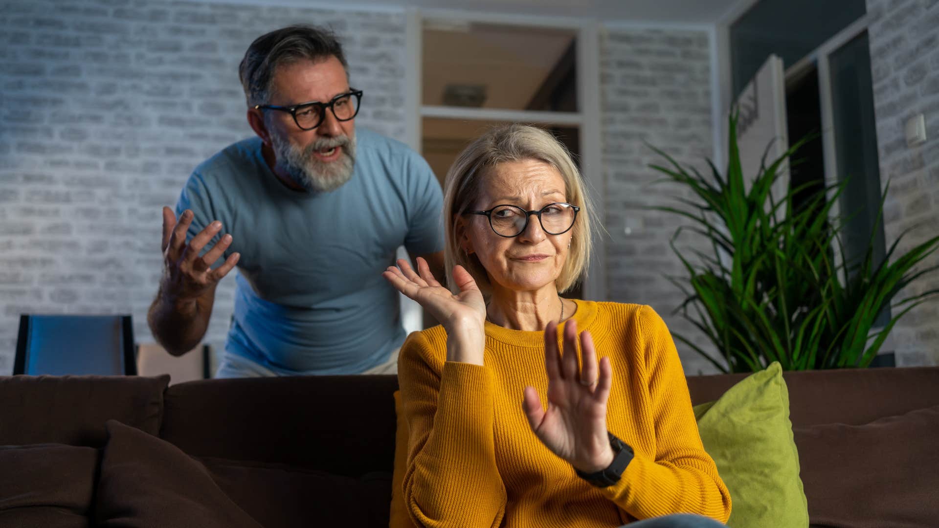 narcissistic wife refusing to make decisions with husband