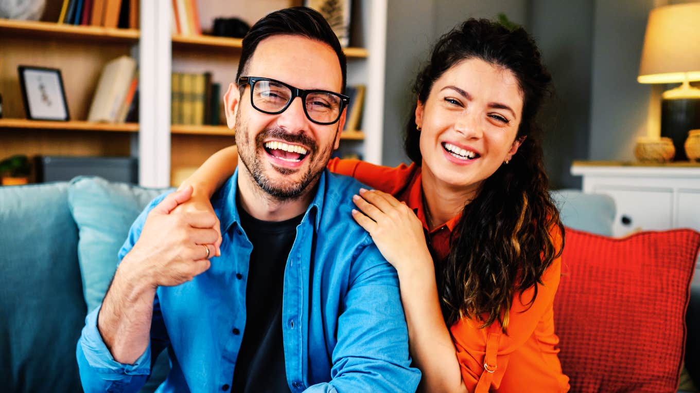 Small Habits That Keep Couples Together During Hard Times, According To Psychology Couple that stays together during hard times.