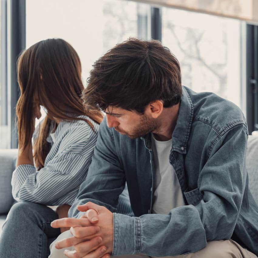 woman nelgecting her marriage by avoiding her partner