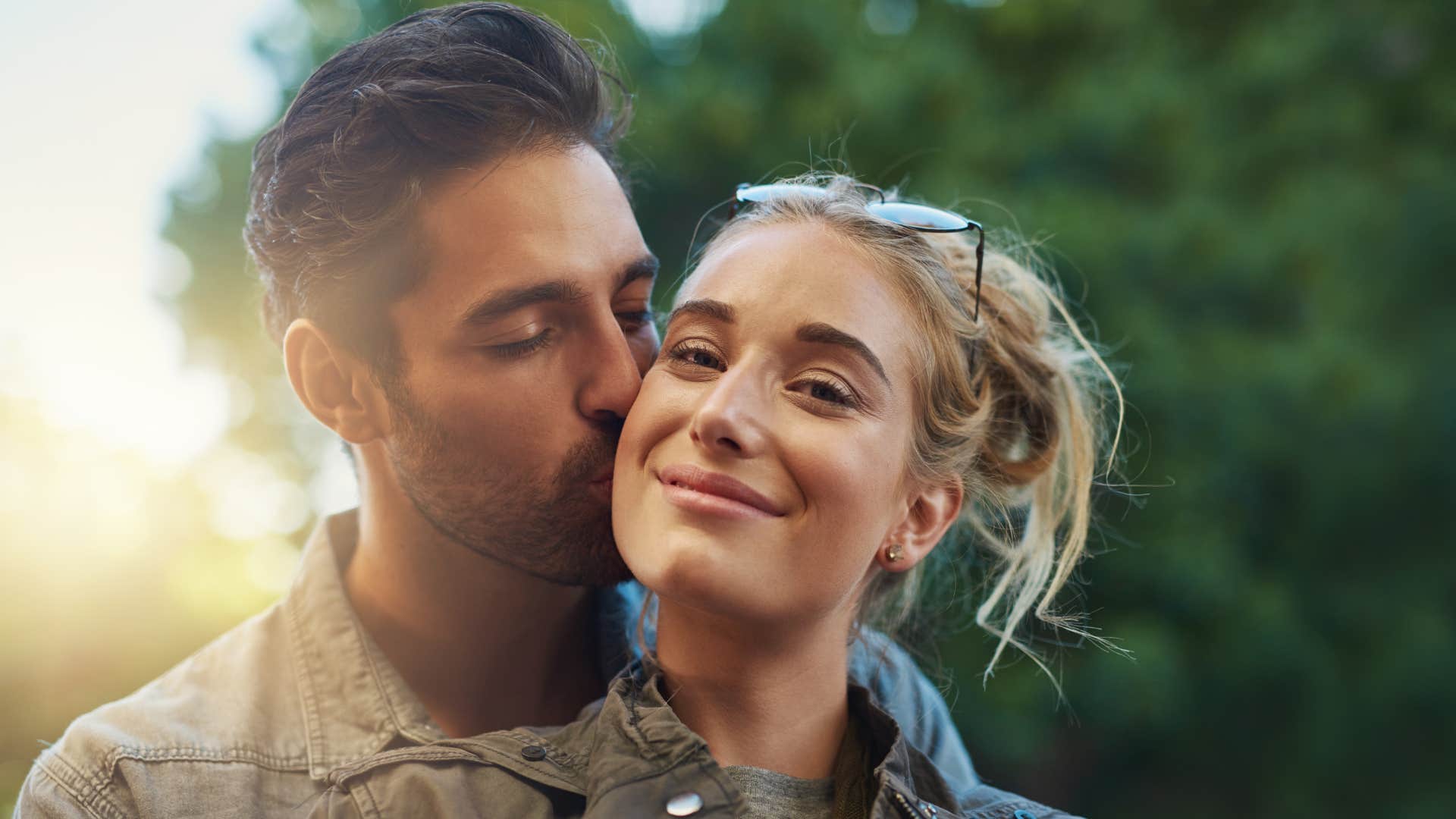 a woman feels like her husband chooses her every single day above everything else