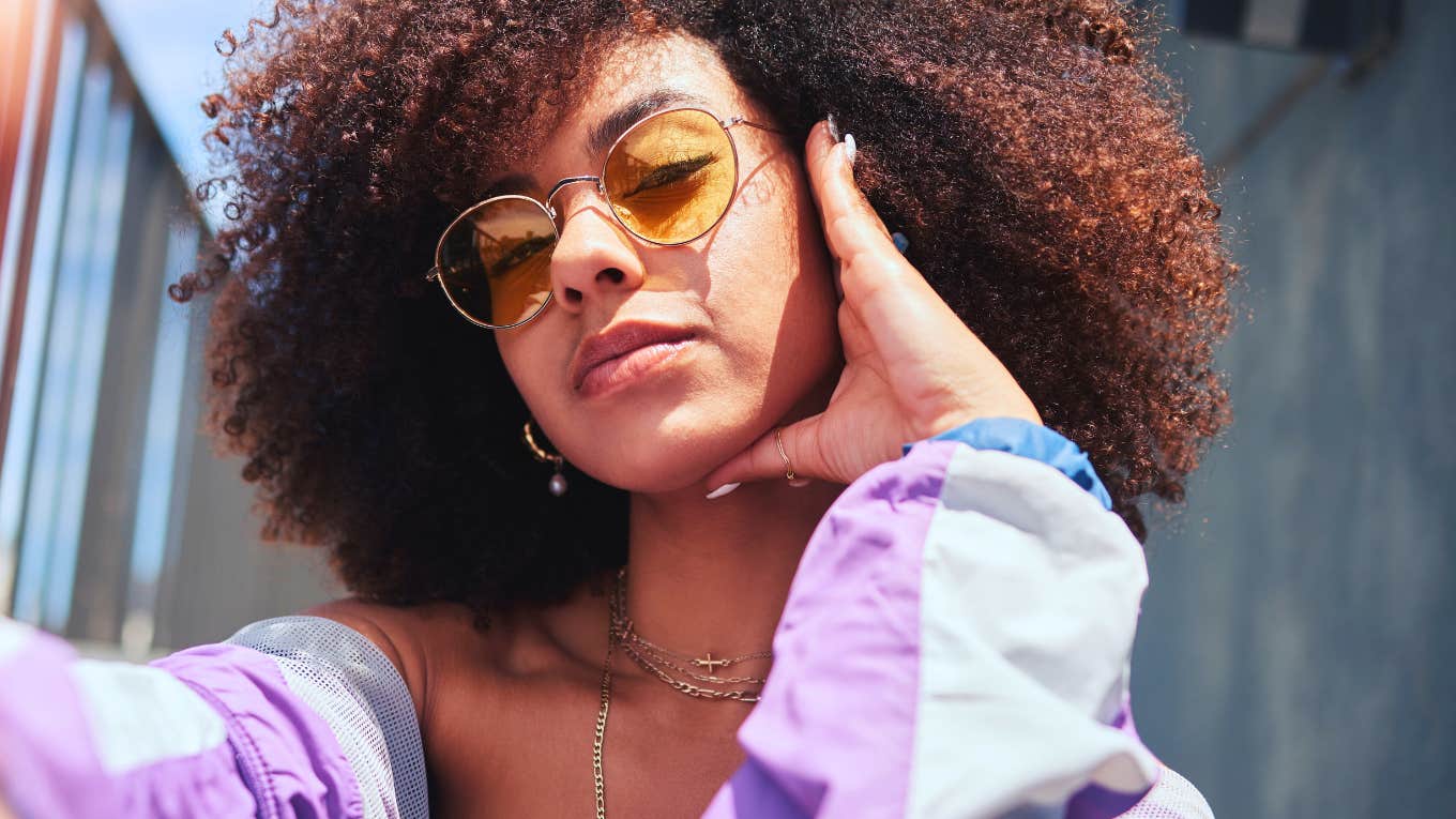 Small Ways Brilliant Women No Longer Tolerate Disrespect That Are Obvious To Everyone Around Them Small Ways Brilliant Women No Longer Tolerate Disrespect That Are Obvious To Everyone Around Them