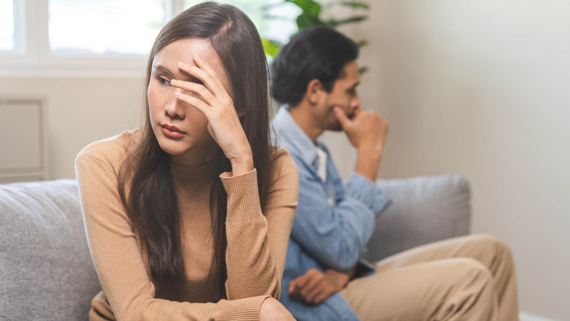 couple at the end of the relationship that feel indifferent