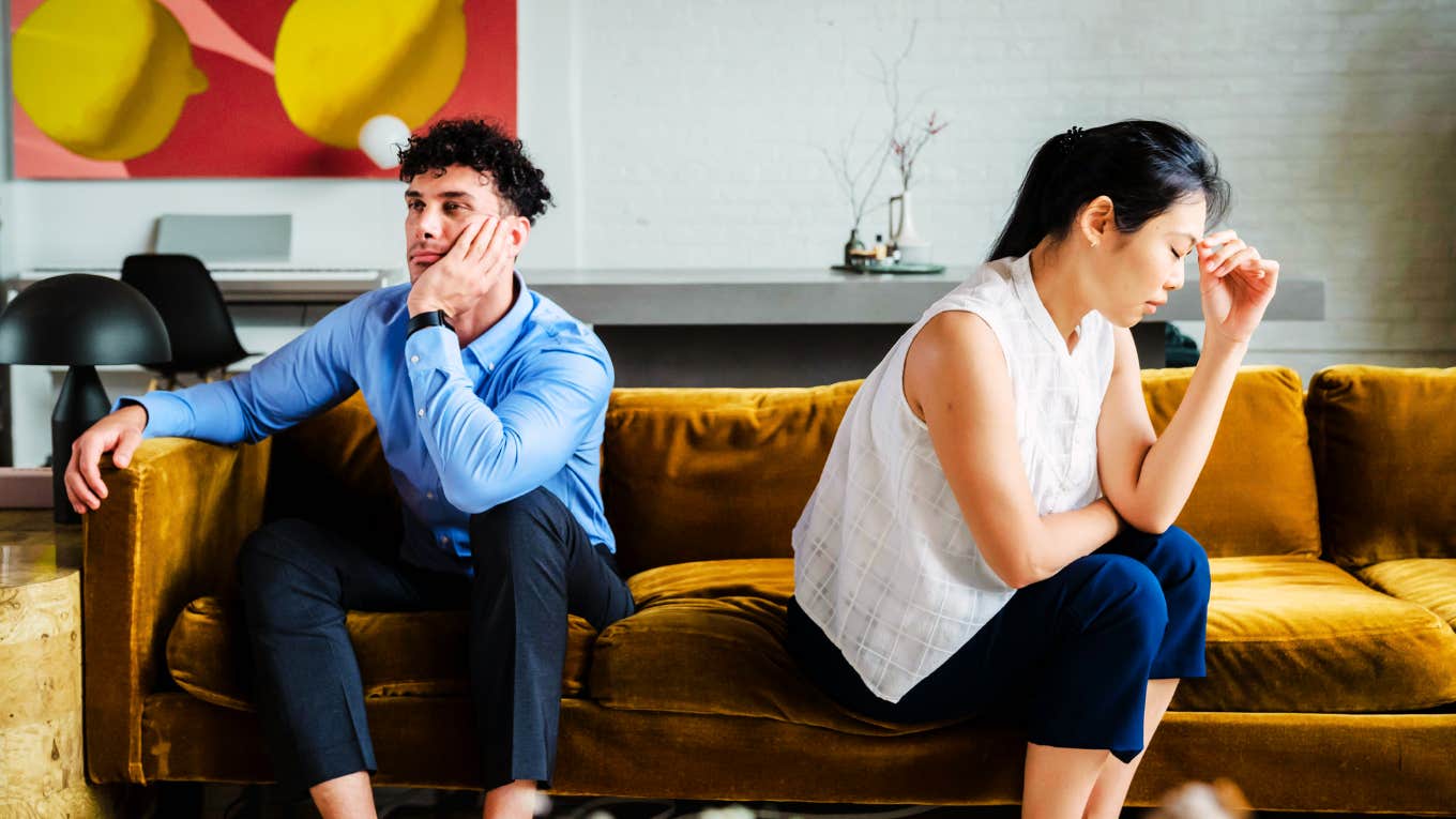 Subtle Behaviors That Mark The Beginning Of The End In A Relationship, According To Psychology Couples subtle behaviors beginning the end of their relationship.