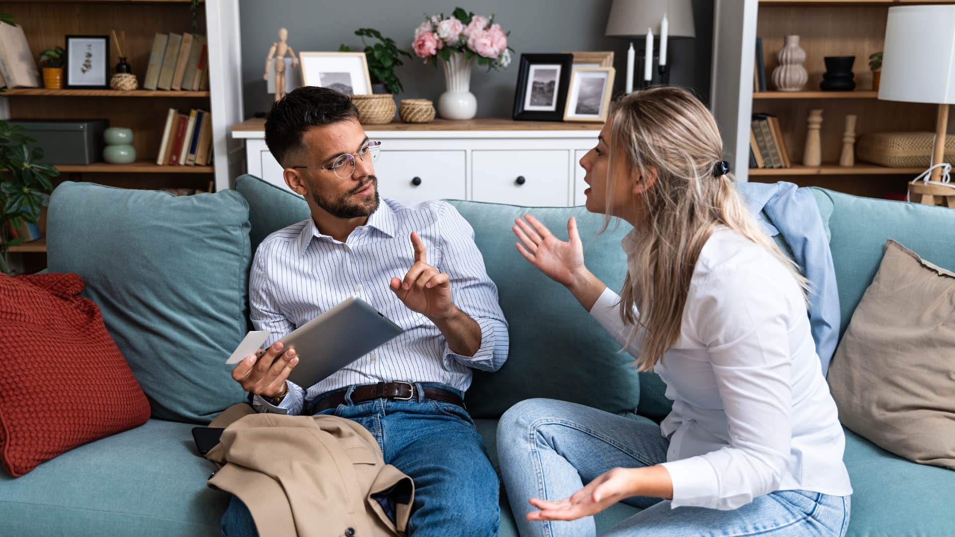 couple making the subtle mistake of argue about money