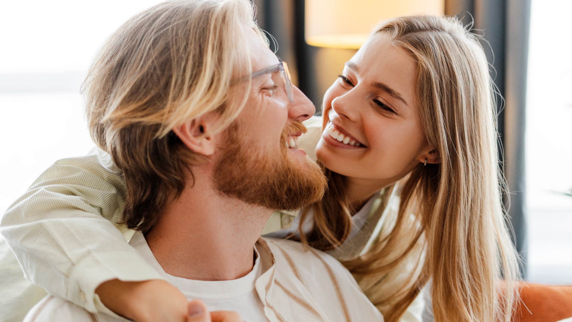 woman trusting her husbands advice