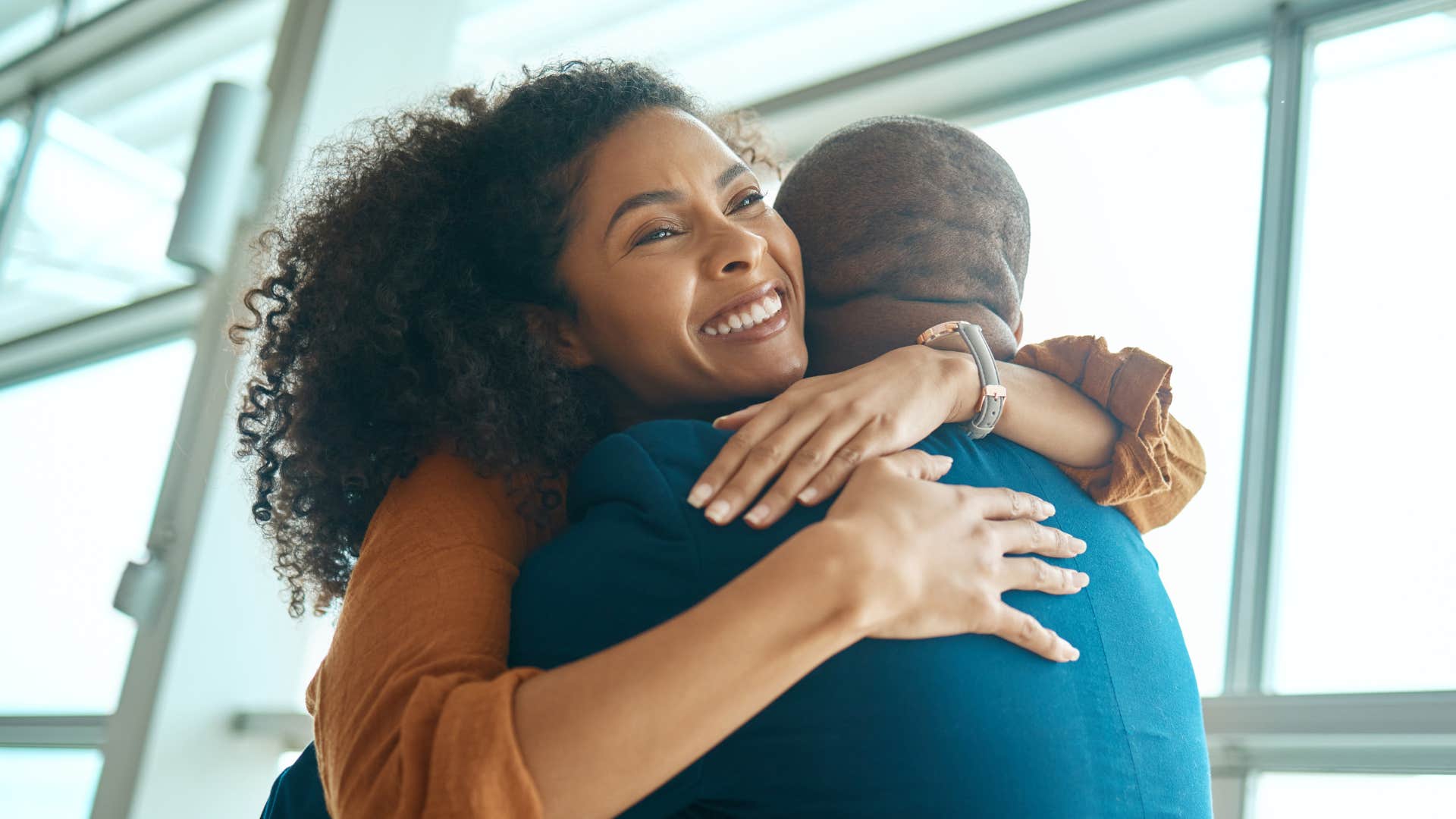 Positive woman supports person to love
