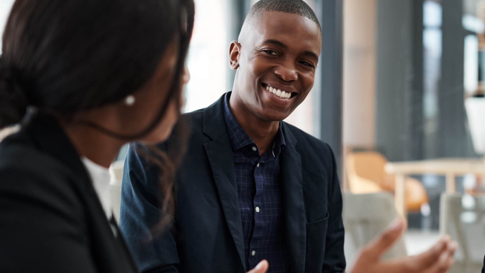 a gen z woman sets a boundary with her co worker after he flirted with her