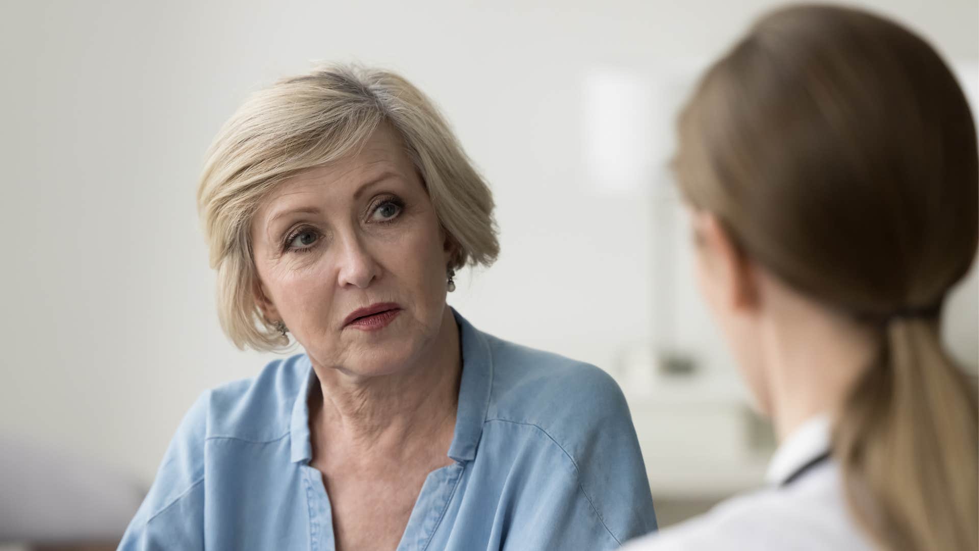 a boomer woman is confused by the new slang her gen z granddaughter is using