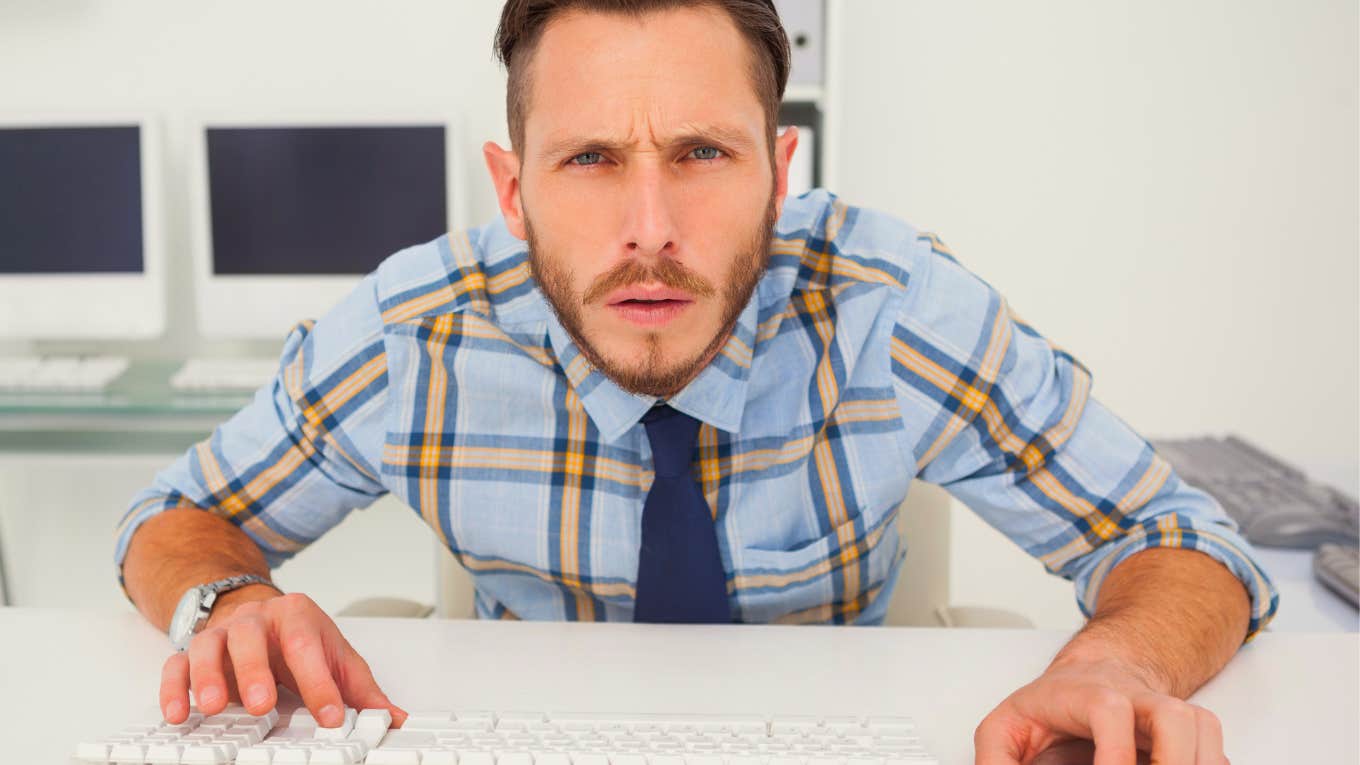 Things Even Brilliant People Do At Work That Make Everyone Quietly Lose Respect Things Even Brilliant People Do At Work That Make Everyone Quietly Lose Respect