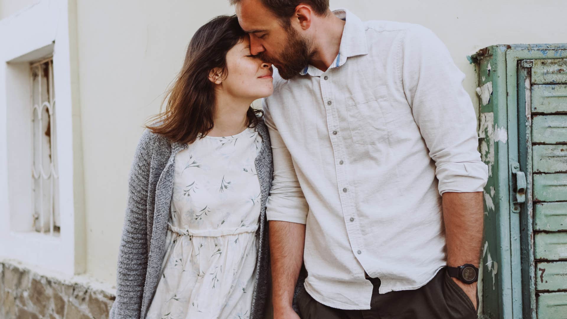 things a man does differently once he truly understands your worth supportive