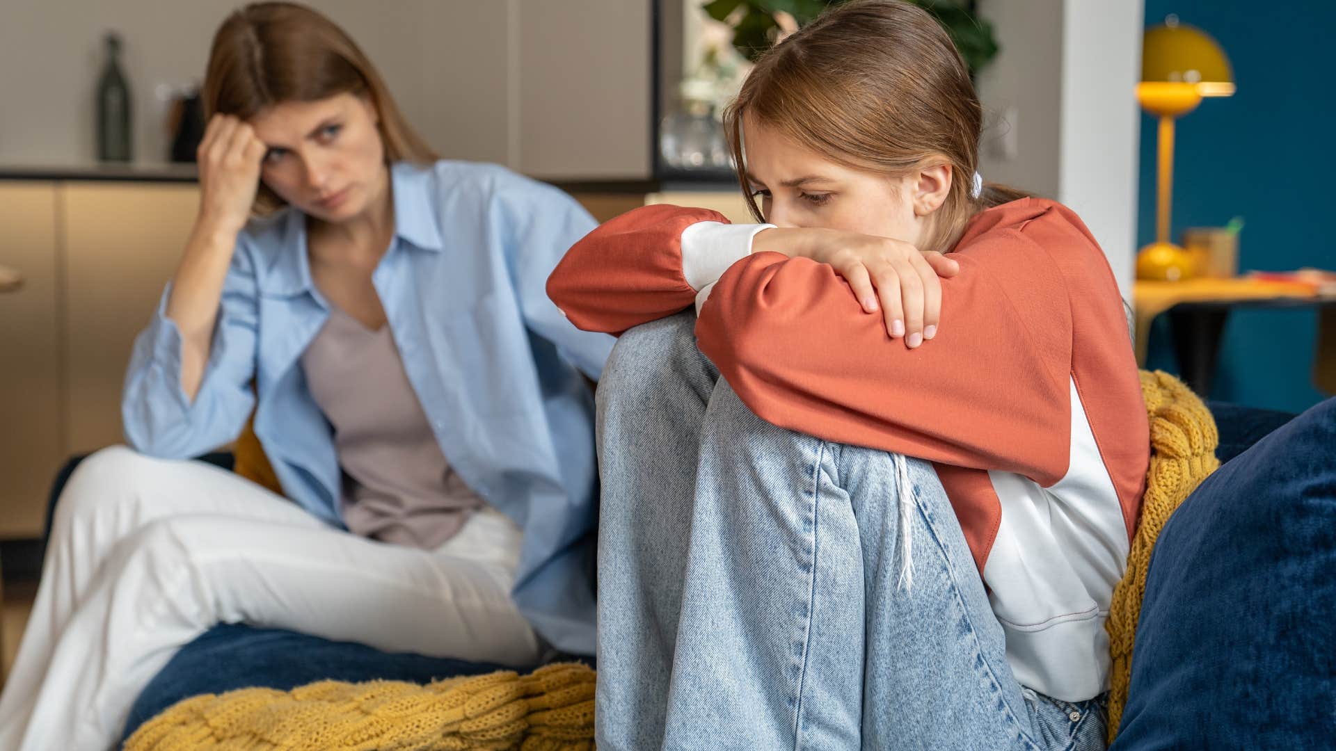 mom sitting next to teen daughter comparing her to other people's kids