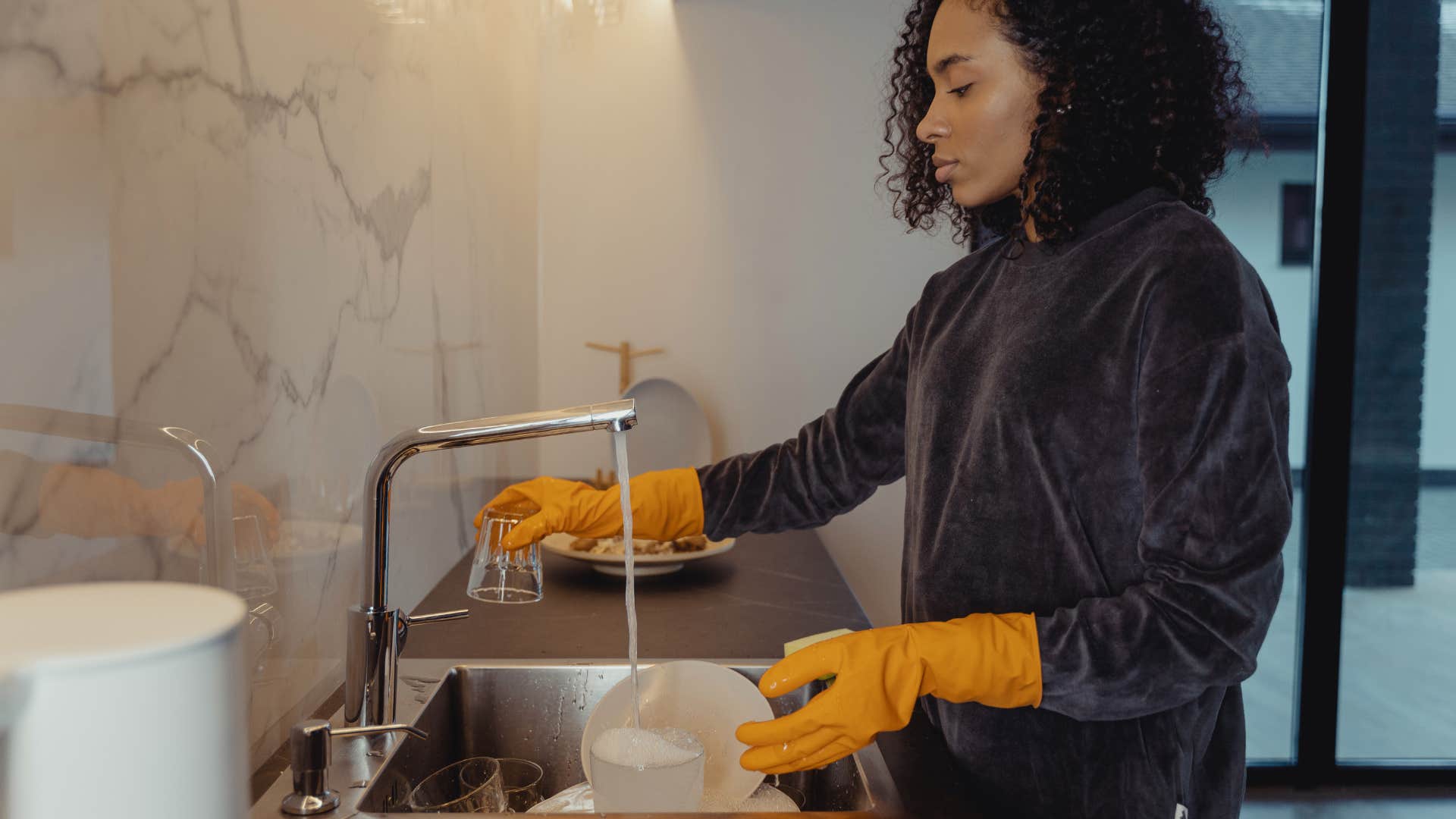 things only people who’ve never had a real job think are hard work washing dishes